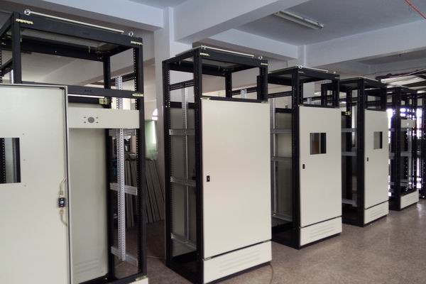 牙叉镇控制箱-3683谈谈控制箱的维护和保养事